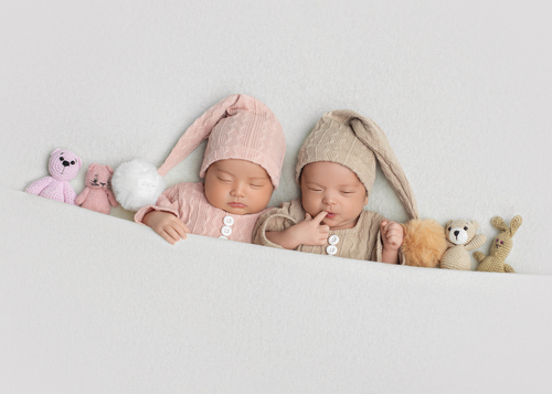 Ньюборн позировка